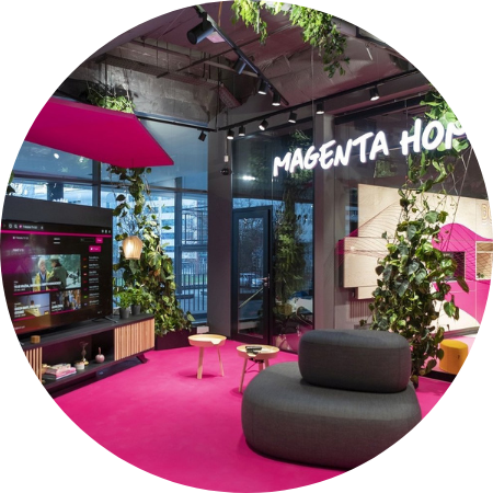 Magenta Experience Center